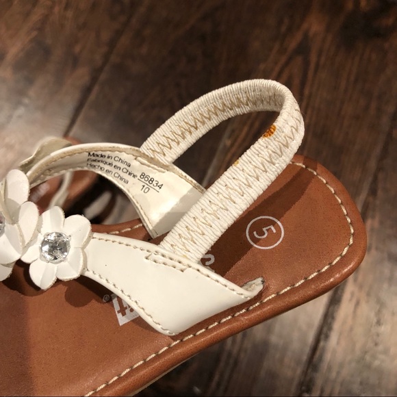 Smart Fit sandals - Picture 3 of 4